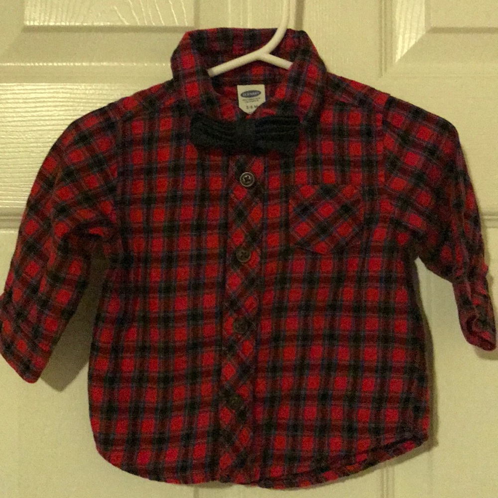 Old Navy Flannel with button on bow tie